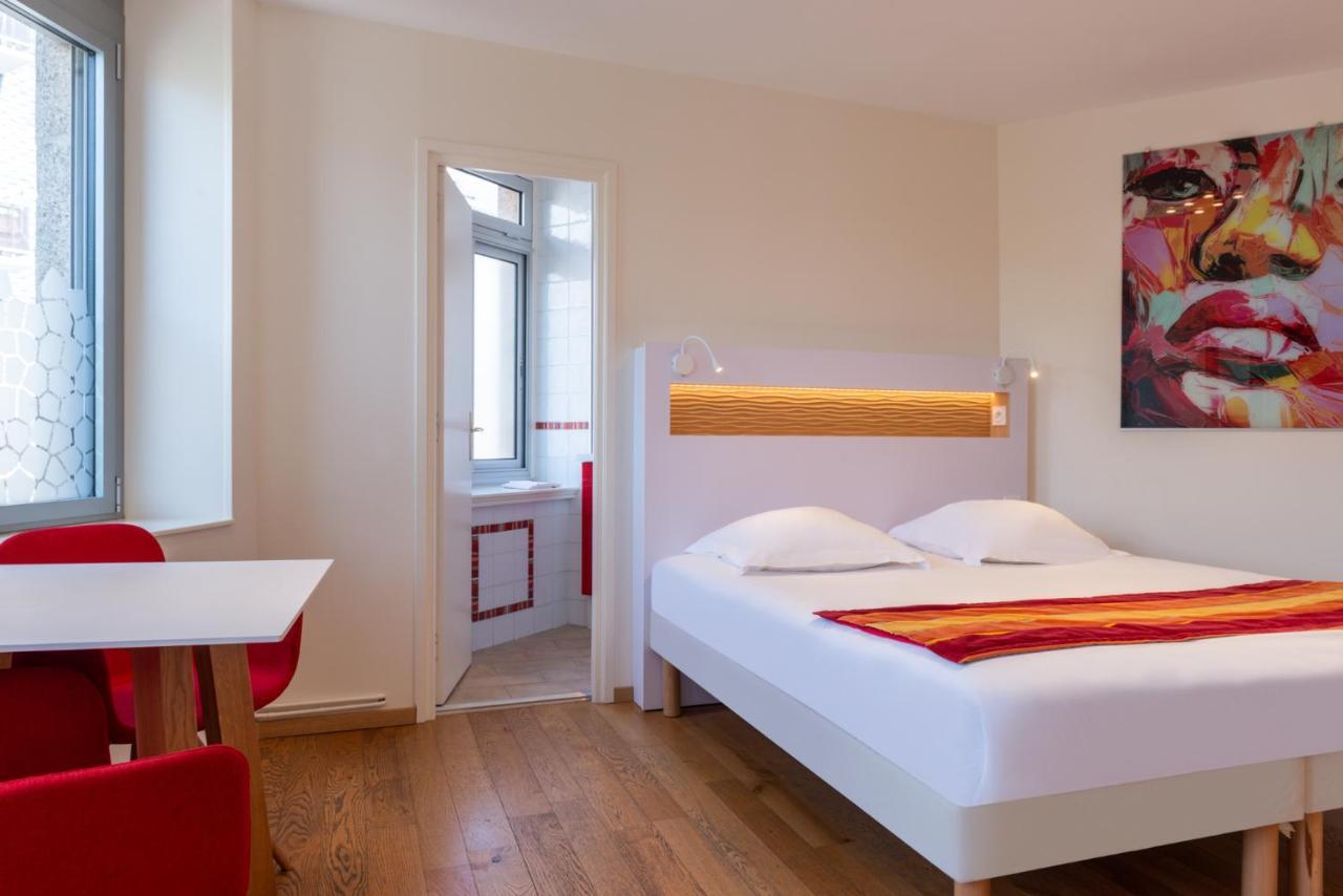 Hotel De Perros, The Originals Boutique المظهر الخارجي الصورة