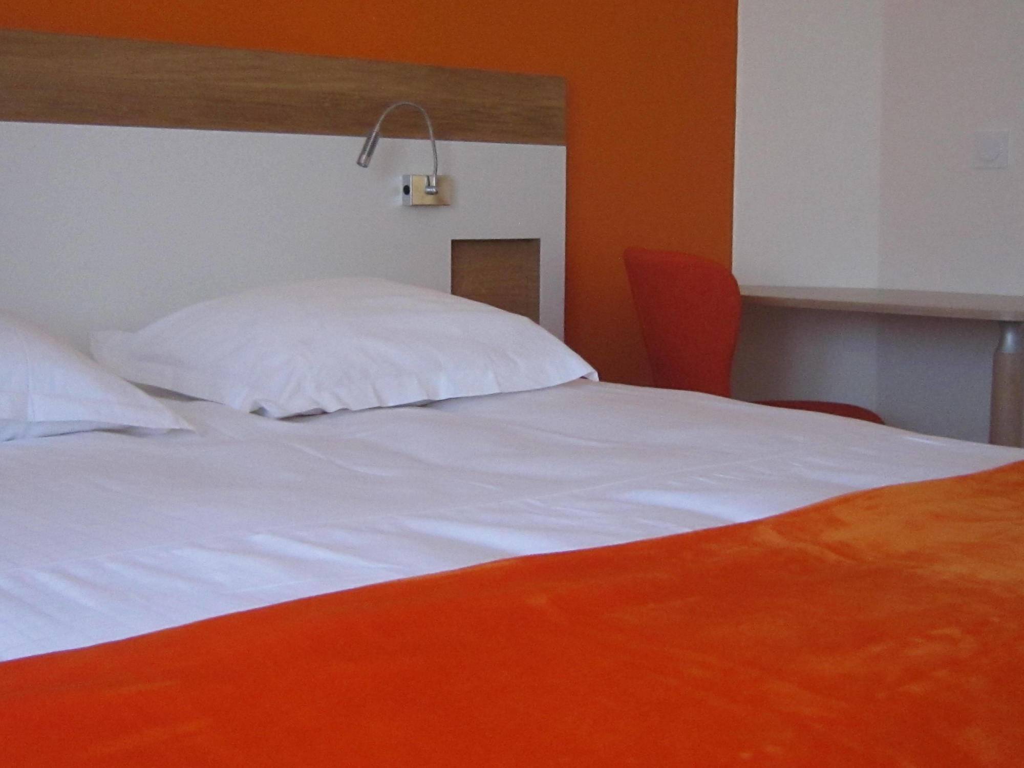 Hotel De Perros, The Originals Boutique المظهر الخارجي الصورة